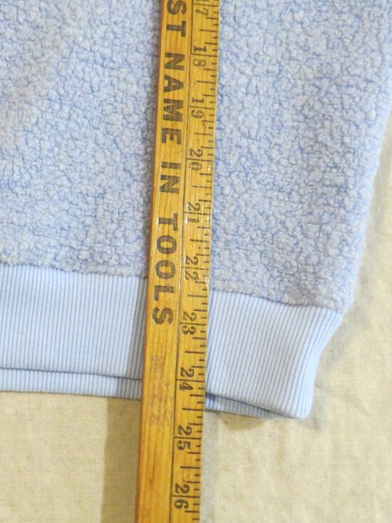 Outdoor Voices - MegaFleece, Wool blend, Crewneck, Textured Sweatshirt SZ LARGE - Picture 7 of 10